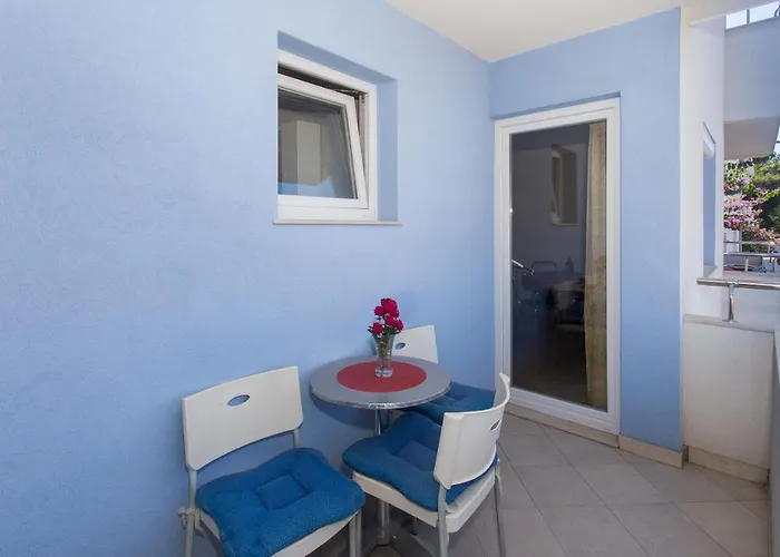 شقة Gold تروغير