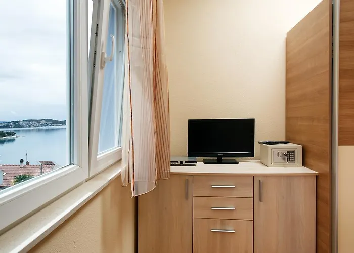 شقة Gold تروغير